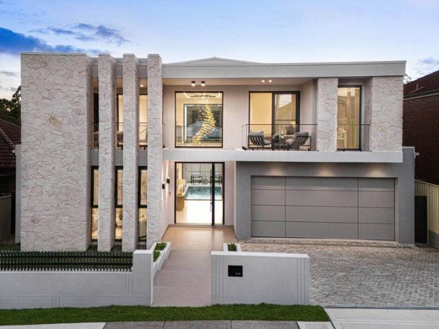 Magnificent Family Grandeur with Sublime Entertaining in Premium Pocket