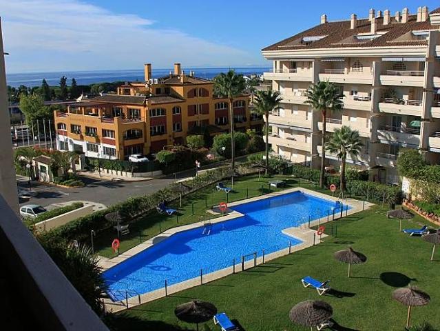 magnificent ground floor apartment located in the.