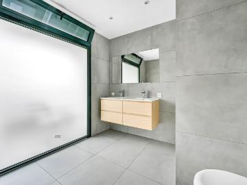 Magnificent independent townhouse loyer tout inclus