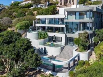 magnificent llandudno villa