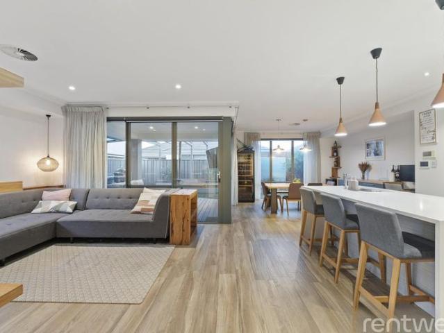 MAGNIFICENT RESIDENCE