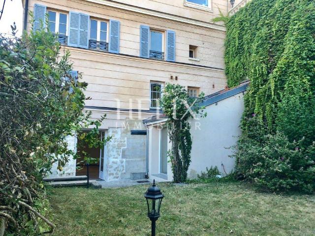 Magnifique maison 167 M2 Le Pecq côté Saint Germain en Laye 1