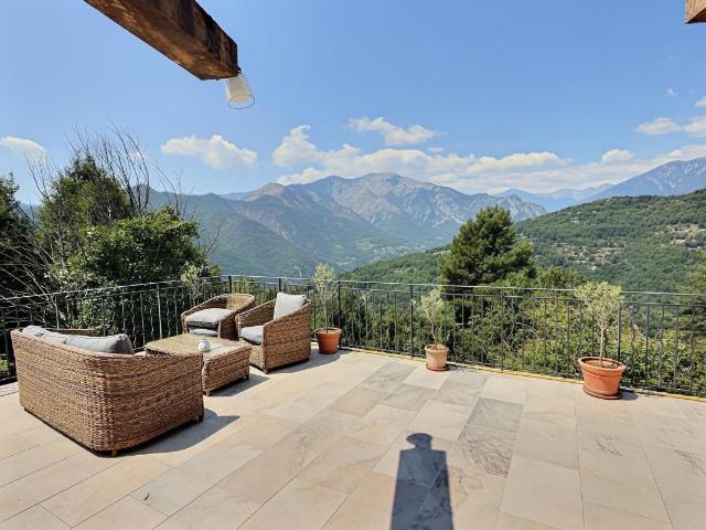 Réajustement du prix … pour cette Magnifique maison à découvrir, avec investissement locatif très intéressant