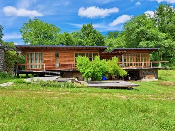 Magnifique Maison Bio Climatique Sur Plus D'un Hectare, Tres. 150m² Figeac