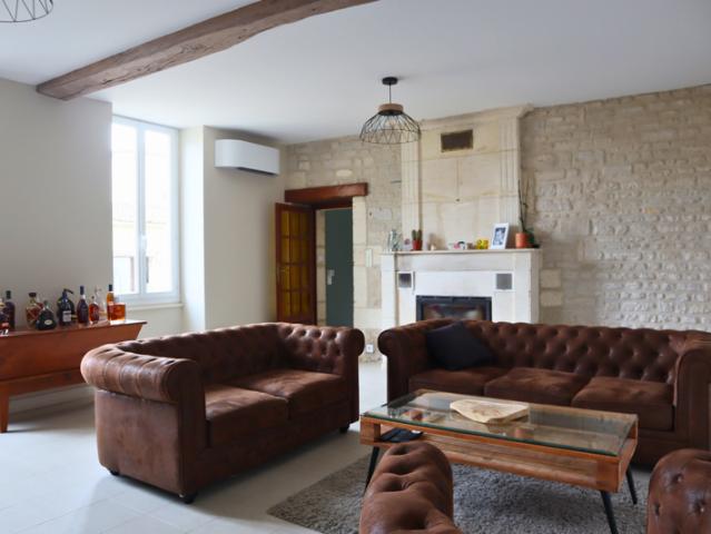 Magnifique MAISON CHARENTAISE, authenticité et caractère