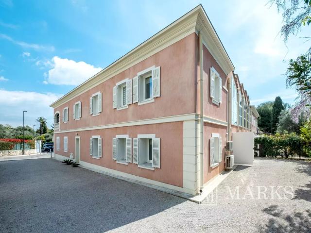 Magnifique maison de village moderne en duplex 140m² Saint Jean Cap Ferrat