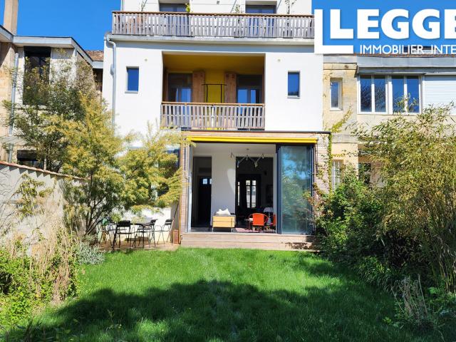 Magnifique maison de ville rénovée par architecte – 320 m² avec jardin et terrasses