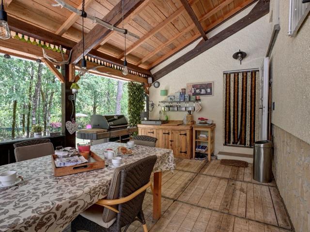 Magnifique maison de campagne entre vignes et forêts avec pi. 90m² Bélaye
