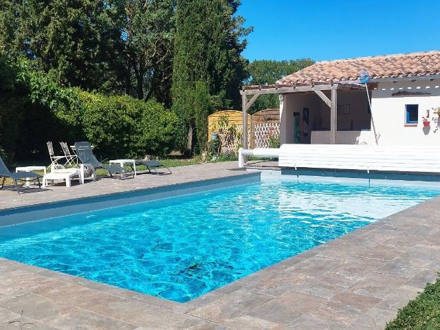 Magnifique maison de caractère avec gite, piscine, dépendanc. 409m² Carcassonne