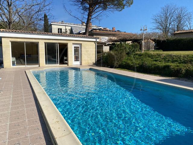Magnifique maison de maître 375m² Coutras