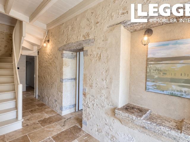 Magnifique maison en pierre rénovée sur plus de 8 hectares, à proximité de Duras et d’Eymet