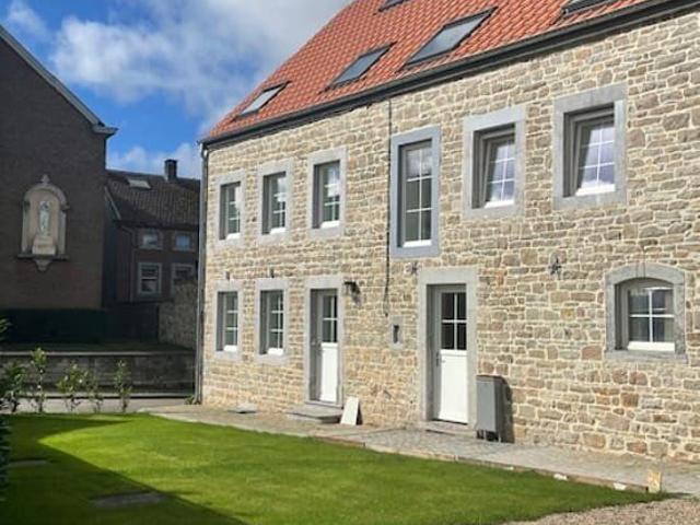 Magnifique maison en pierres plus disponible loué