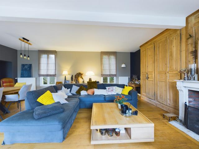 Magnifique Maison Familiale de 300 m2 avec terrain de 3000 m2 À 30 minutes d’Arras et 45 minutes d’Amiens