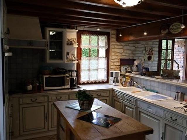 MAGNIFIQUE MAISON FAMILIALE + DEPENDANCE
