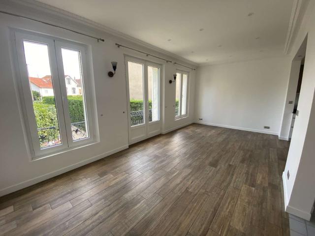 MAGNIFIQUE MAISON MEULIERE ENTIEREMENT RENOVEE EN EXCLUSIVITE