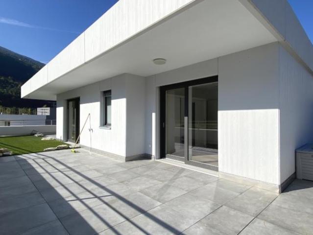 Magnifique attique avec terrasse