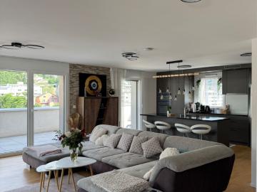 Magnifique Attique en Duplex de 4.5P / 3 CHB / 3 SDB / 1 grande terrasse / vue magnifique