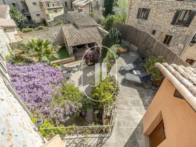 Magnifique ancienne cure à vendre dans les Baronnies 400m² Buis les Baronnies