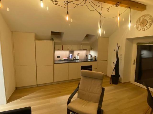 Magnifique appartement meublé au calme courte durée