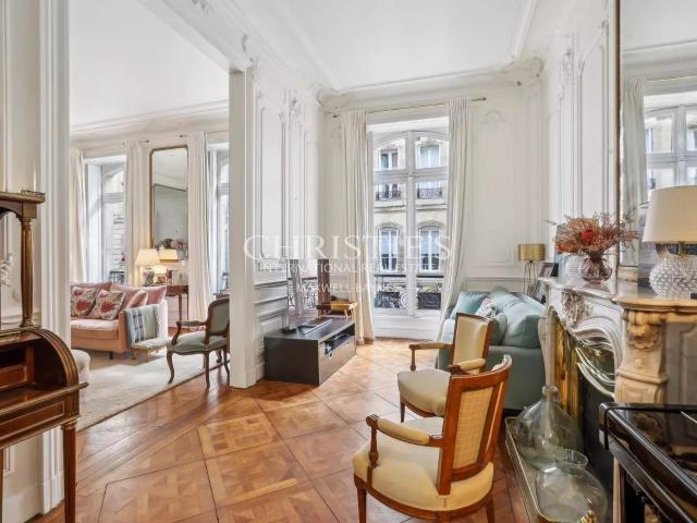 Magnifique appartement au Jardin Public 5 chambres, 1 extér. 272m² Bordeaux