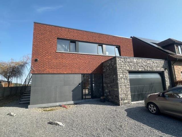 Magnifique appartement avec grande terrasse
