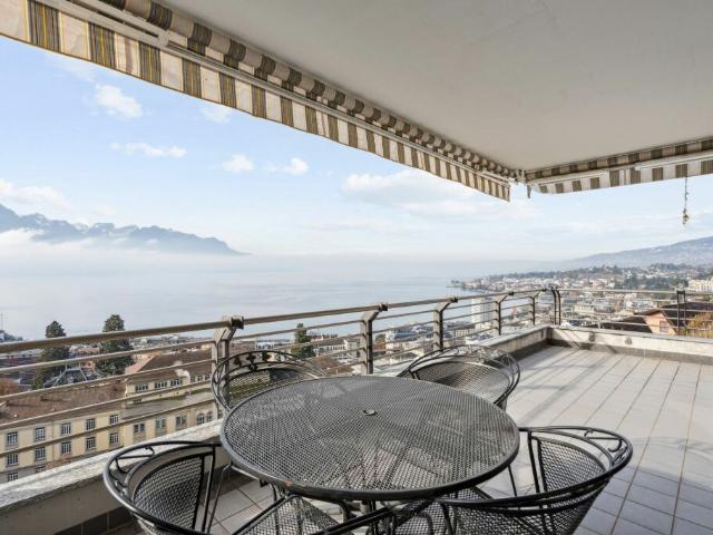 Magnifique appartement à Montreux avec une vue imprenable sur le lac et les Alpes