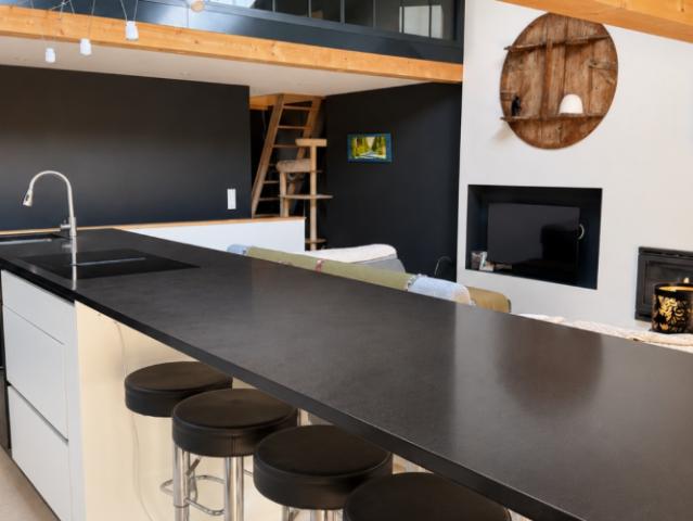 Magnifique appartement d'architecte de 138 m² avec jardin et terrasse Attalens