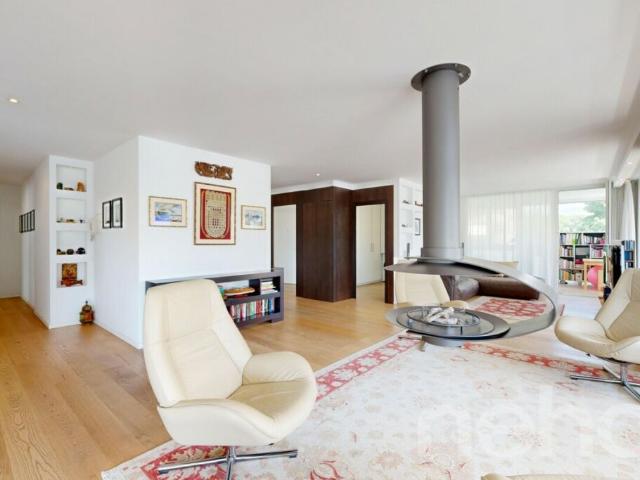Magnifique appartement de prestige avec balcons au c?ur de Pully
