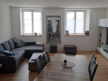 Magnifique appartement de 2 pièces situé au 1er étage