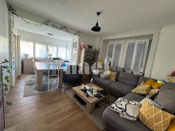 Magnifique appartement de 3 pièces avec accès direct.