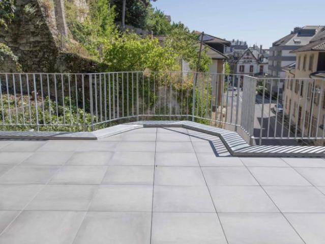 Magnifique appartement de 4 pièces à Neuchâtel, avec grande terrasse, jardin commun et coin potager