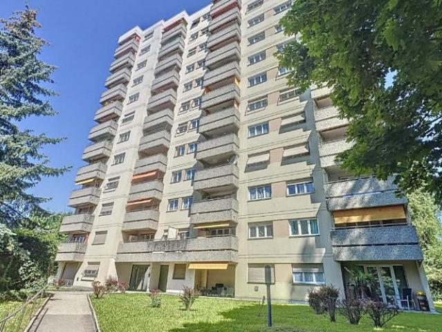 Magnifique appartement de 5.5 pièces au 11ème étage