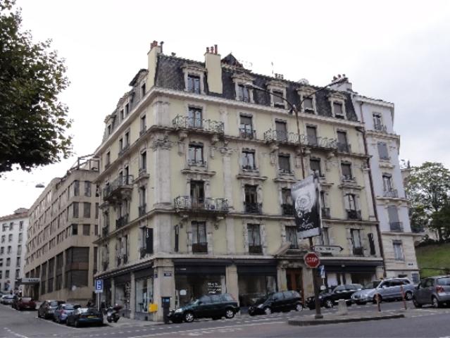 Magnifique appartement de 5 pièces au centre ville