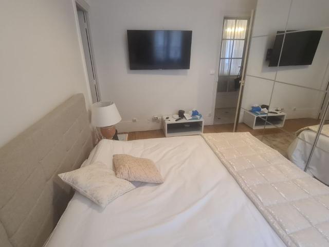 Magnifique Appartement proche de la tour eiffel et de passy, Paris Amsterdam Apartments for Rent