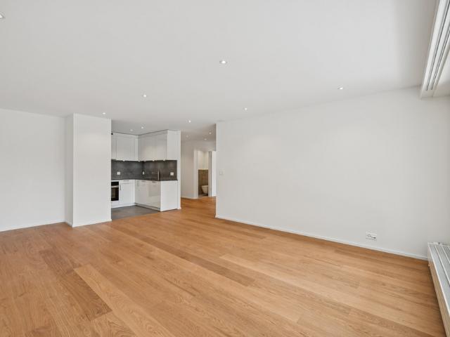 Magnifique appartement rénové au 2ème étage avec vue sur le lac Léman