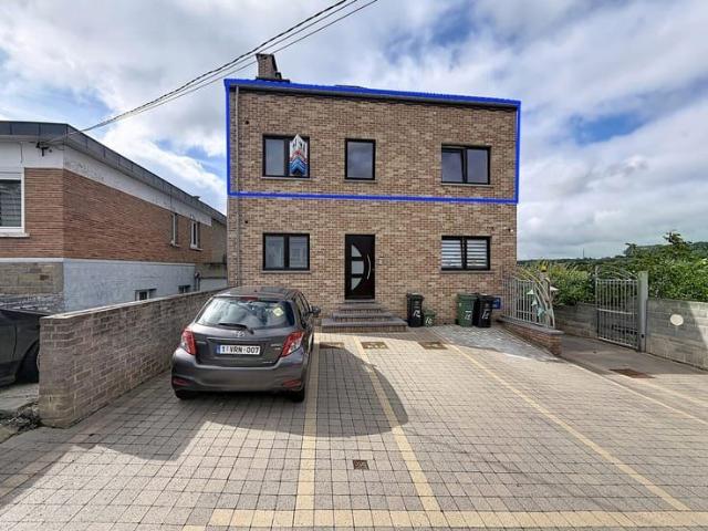 MAGNIFIQUE APPARTEMENT 3CH TERRASSE PARKING ELEC OK