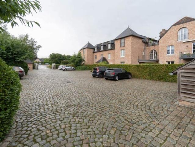 Magnifique Apt. 2ch/1sdb avec piscine