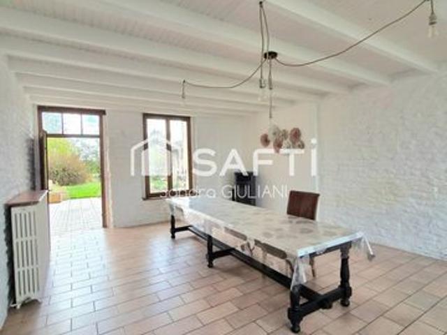 MAGNIFIQUE BÂTISSE EN PIERRE DE TAILLE – 200 m² HABITABLES + APPARTEMENT INDÉPENDANT DE 96 m² !