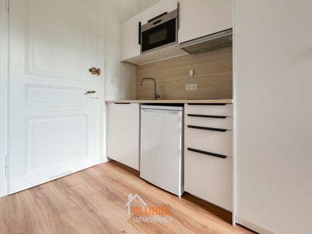 Magnifique chambre étudiante 13.1m2 meublé Quartier Forêt Noire