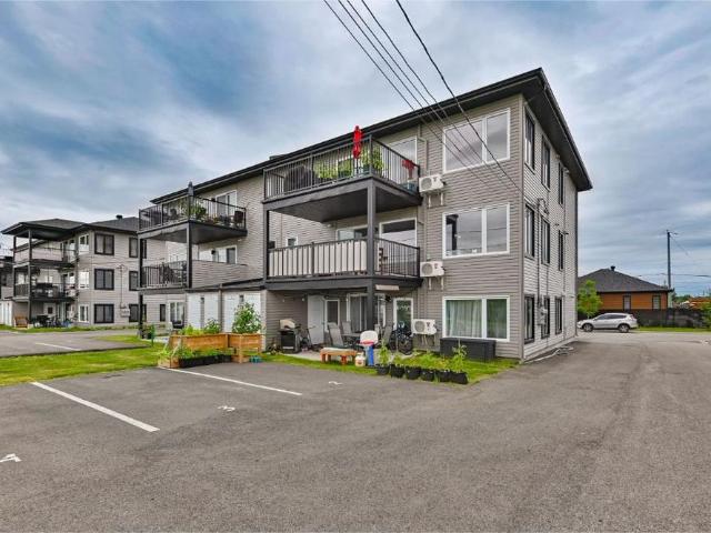Magnifique condo/appartement 5 1/2 neuf à Mirabel St Augustin