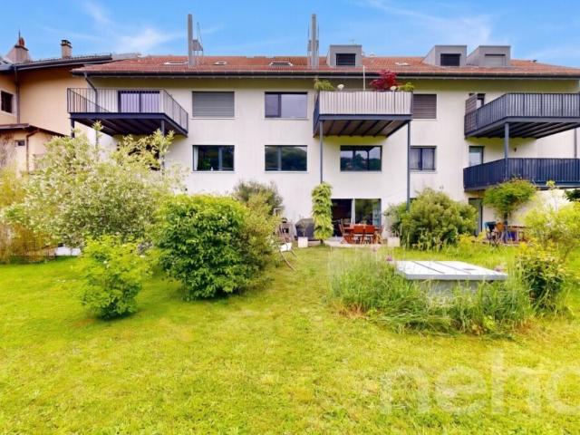 Magnifique duplex avec terrasse et jardin privatif