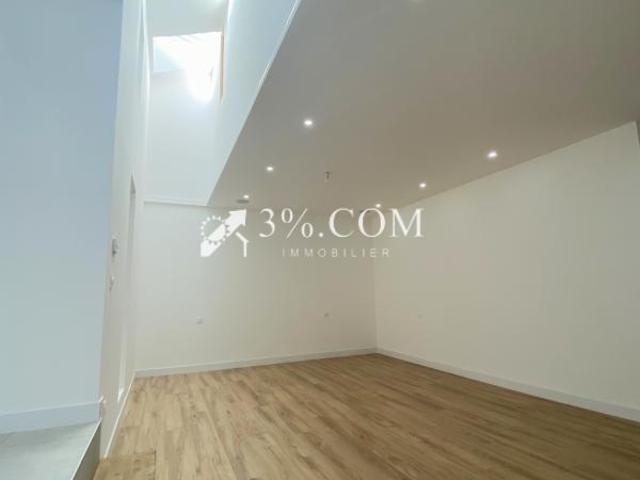 Magnifique duplex de 160 m2 style loft 3 chambres et jardi