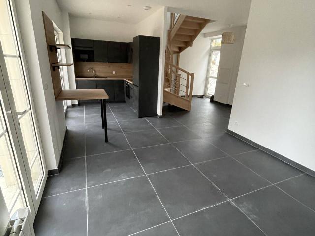 Magnifique duplex neuf de type F3