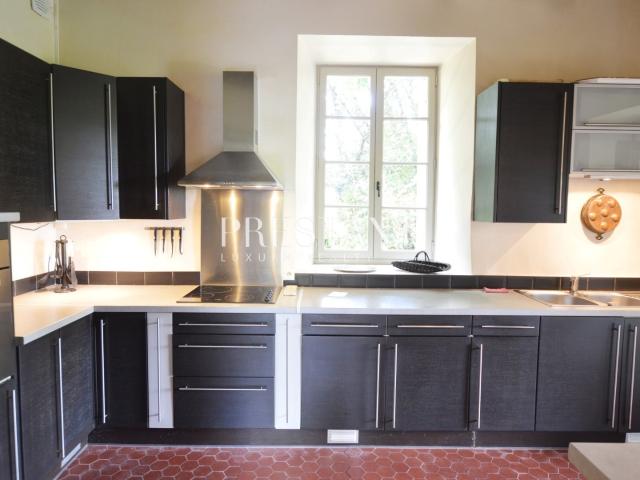 Magnifique demeure authentique au coeur du Périgord noir. 246m² Journiac