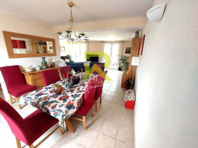 ROUBIA A VENDRE Élégante demeure d'environ 160 m2, subli