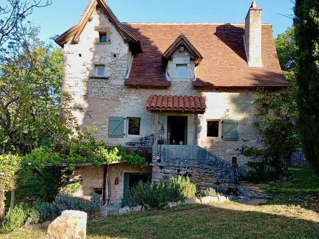 Magnifique Domaine De Caractere Au Coeur Du Parc Naturel Des. 0m² Figeac