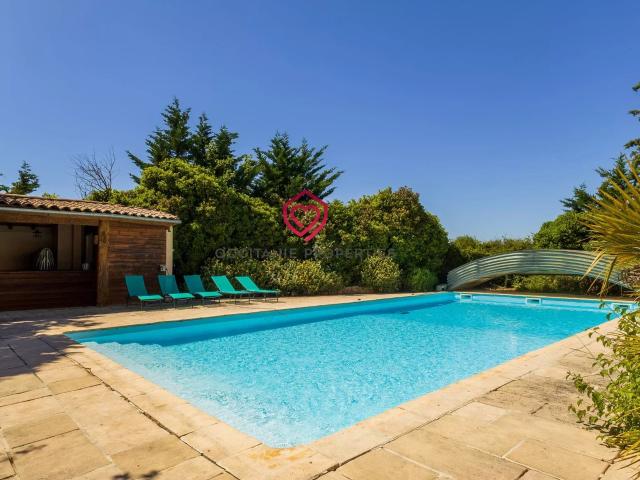 Magnifique domaine familial ou touristique dans un cadre privilégié