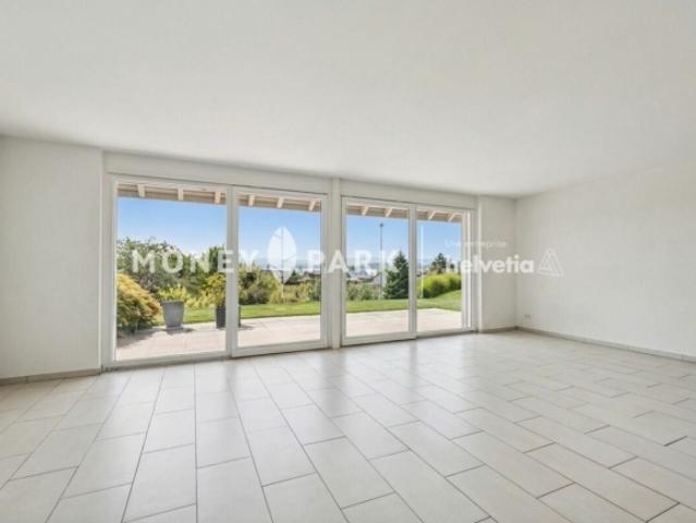 Magnifique propriété avec vue sur lac