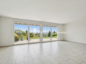 Magnifique propriété avec vue sur lac