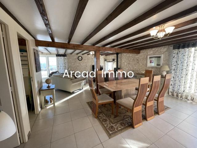 Magnifique propriété de campagne avec son gîte attenant, pis. 370m² Loubès Bernac